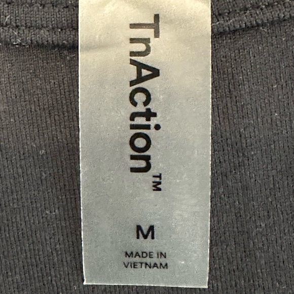 Aritzia TNALife Shake It Romper 5” NWT Size Medium - Picture 6 of 8